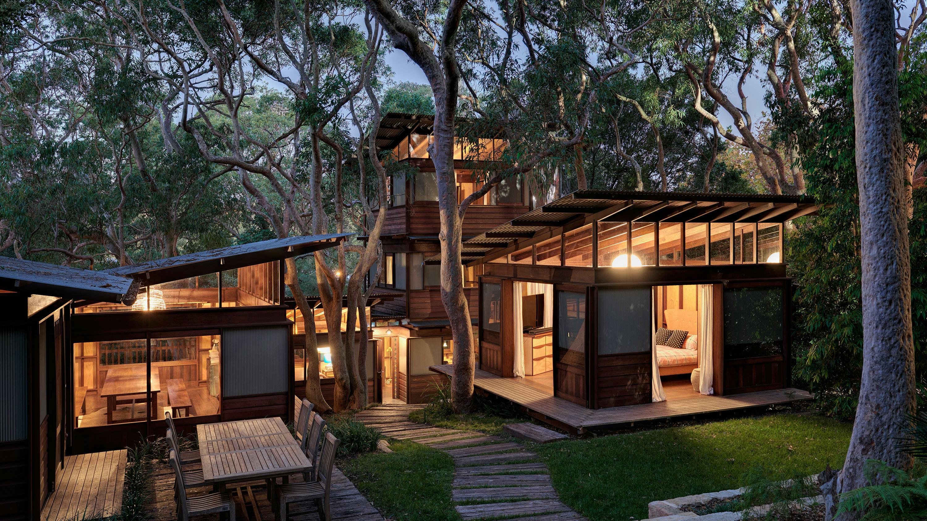 Angophra house - Richard Leplastria